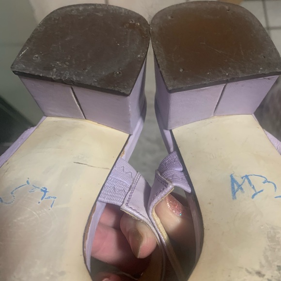 A. Marinelli Light Purple Sandals with Gold Accents - Picture 7 of 9